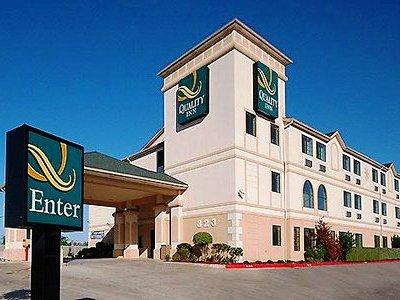 Quality Near Seaworld - Lackland 3*