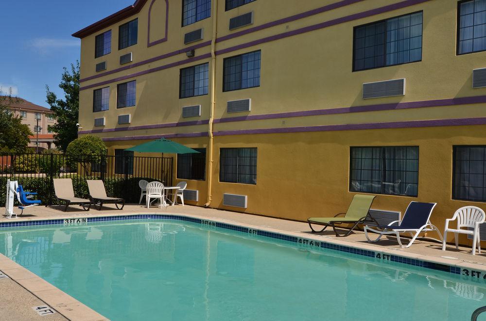 Quality Near Seaworld - Lackland