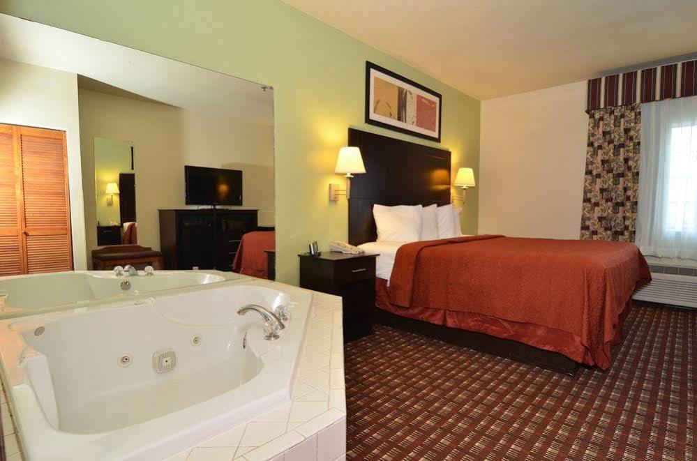 Quality Near Seaworld - Lackland