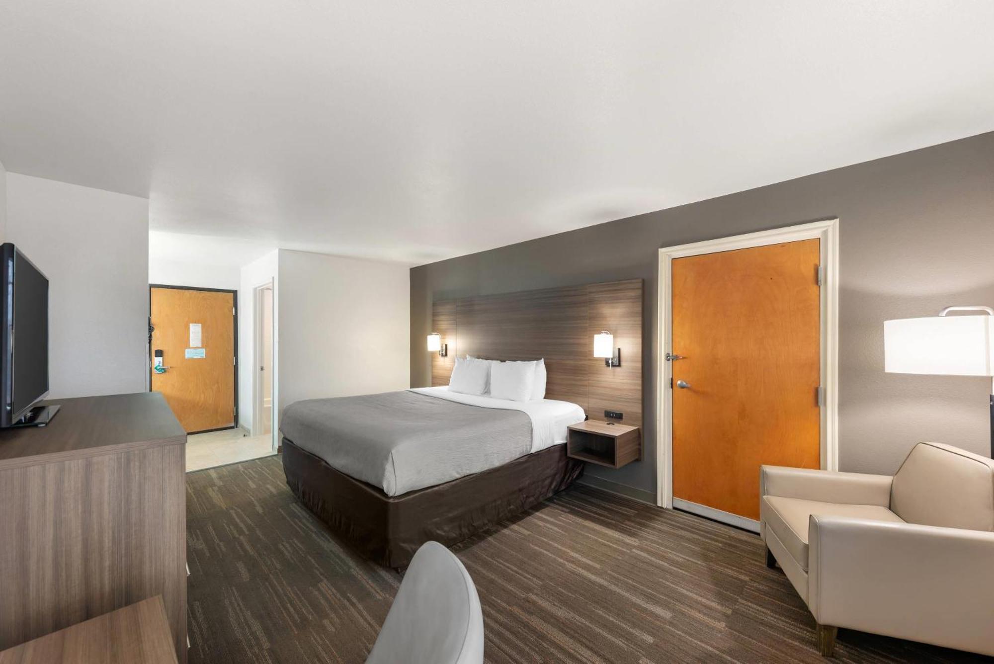 Quality Near Seaworld - Lackland 3*