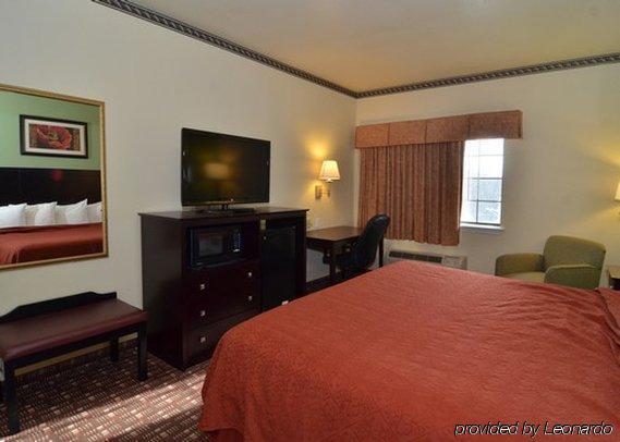 Quality Near Seaworld - Lackland Hotel
