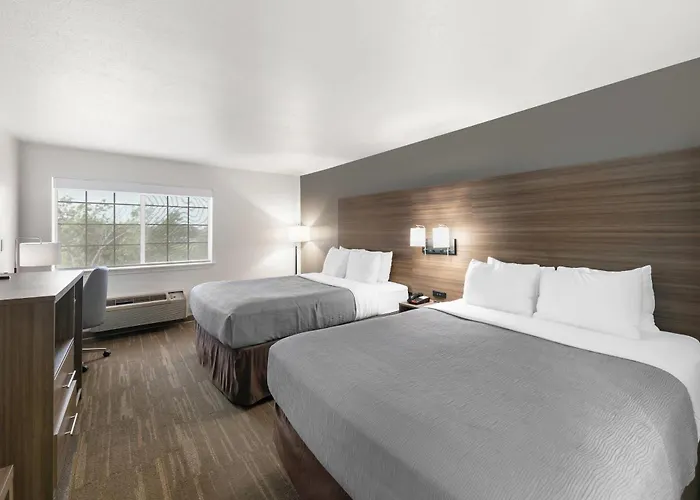 Quality Inn Near Seaworld - Lackland