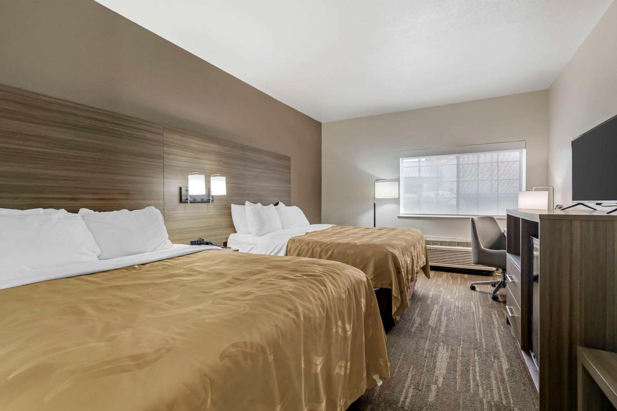 Quality Near Seaworld - Lackland Hotel