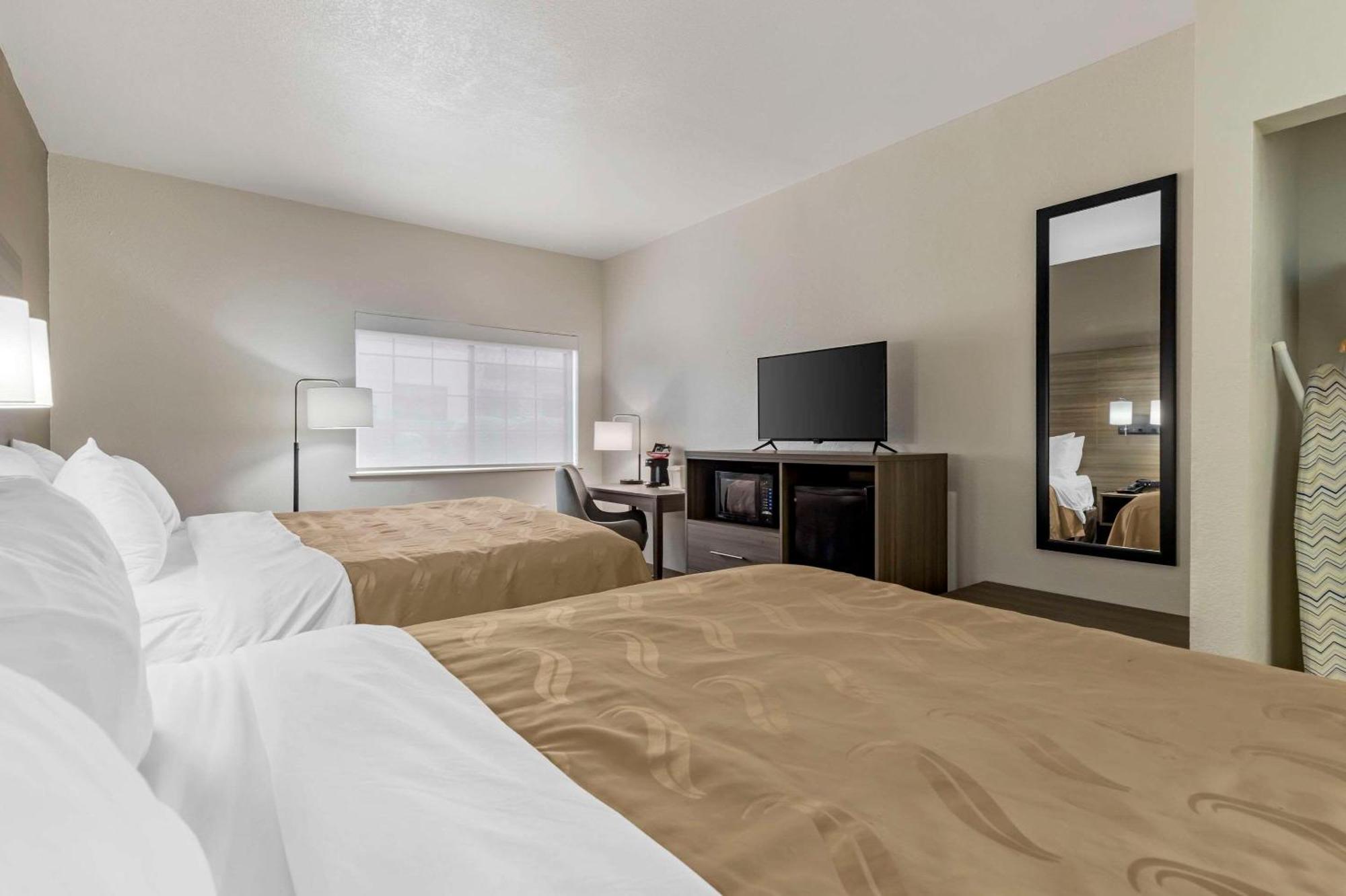 Hotel Quality Near Seaworld - Lackland