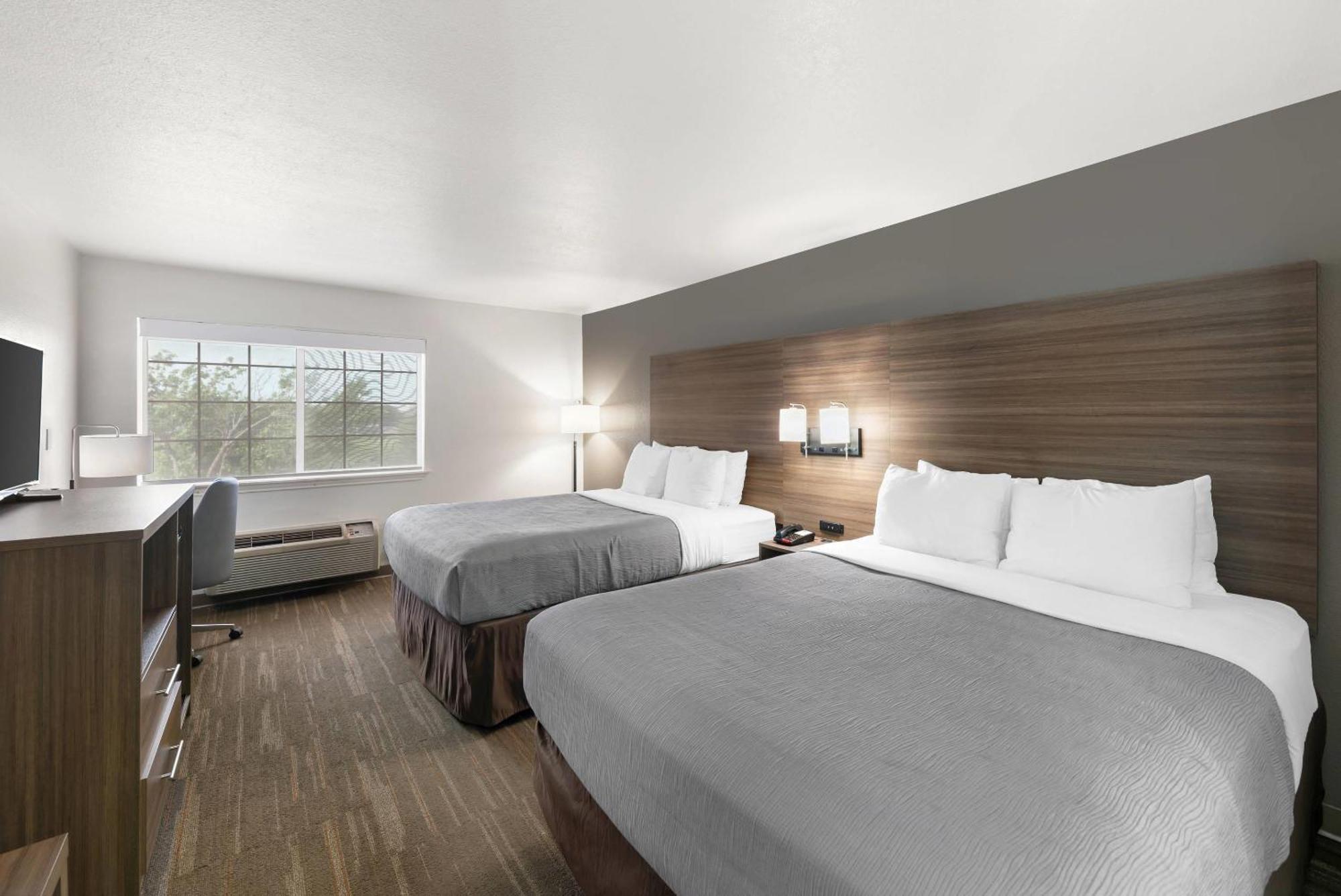 Quality Near Seaworld - Lackland Hotel