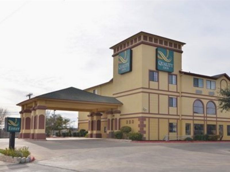 Hotel Quality Near Seaworld - Lackland 3*